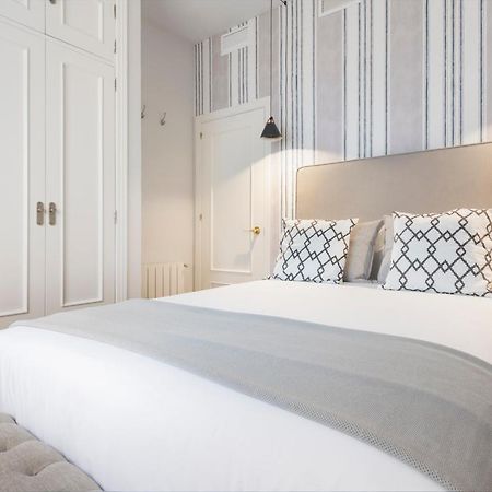 Magno Apartments Santa Ana 26 Севилья Экстерьер фото